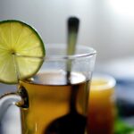 紅斑病因探討:從飲食習慣到生活習慣 7 lime 5362376 960 720