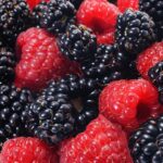 raspberries and blackberries 5001160 960 720