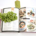 photo 1542010589005 d1eacc3918f2