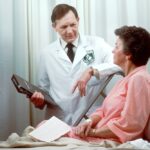 photo 1581056771107 24ca5f033842