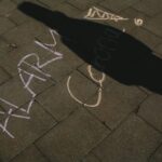 如何緩解喉嚨痛?十個實用方法分享 6 photo 1584969348075 a09a2615d509