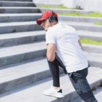 photo 1609858922179 97a3c4980b80