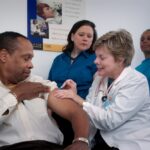 photo 1576765607924 3f7b8410a787