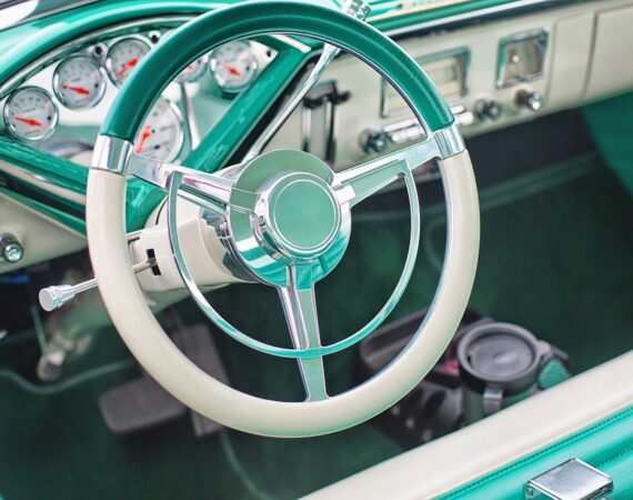 打造貼心的汽車貸款:還款方式、低貸款門檻等你了解 7 vintage car 852239 960 720