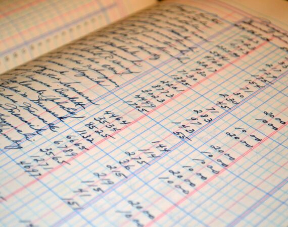 簡單搞定機車貸款手續:文件需求與注意事項 3 pexels photo 164686