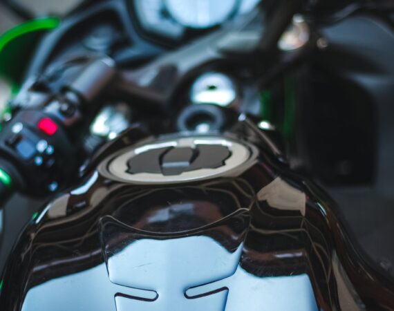 機車貸款手續時間的重要性:如何確保申請時間不延誤? 6 pexels photo 2377894