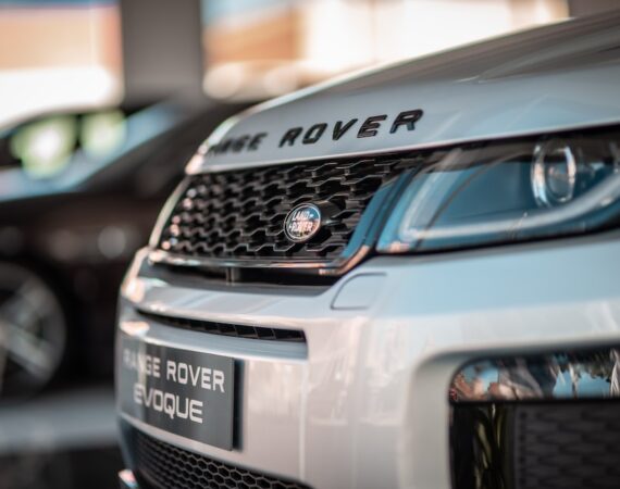 photo 1546199532 b648d9d5dc37