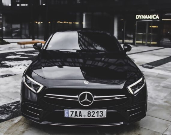 photo 1549925862 990ac5b34e35