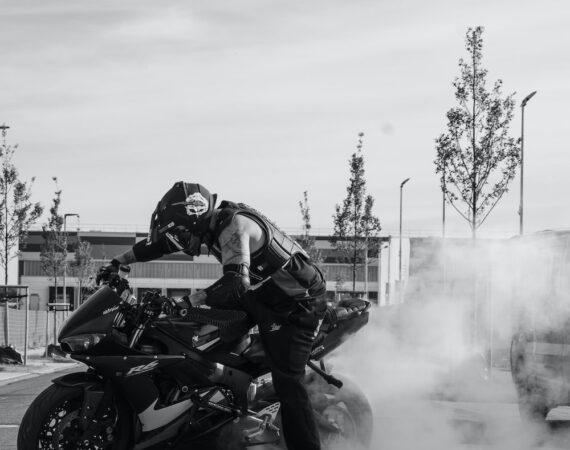 photo 1569222154221 de4c7bf57809