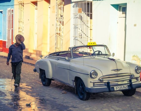 photo 1569691267744 000cf59c9972