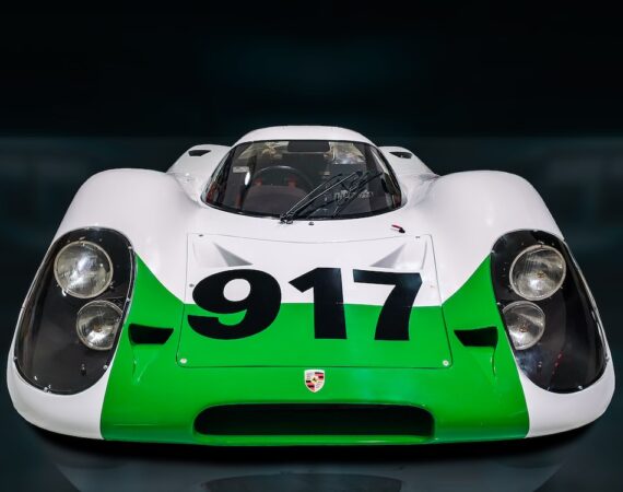 photo 1574879761637 8a6e76ac5662