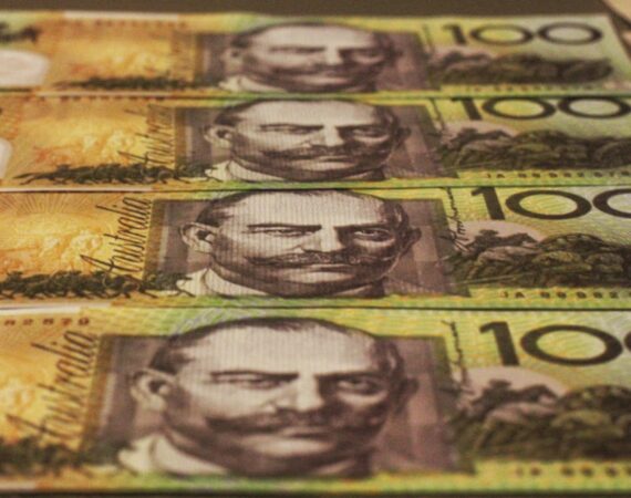 photo 1581315679433 59bc164ac09e