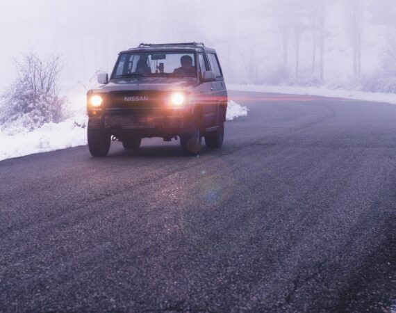 photo 1582643973195 a19f4275f431