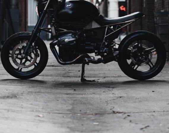 photo 1607020046075 032ccc1fc800