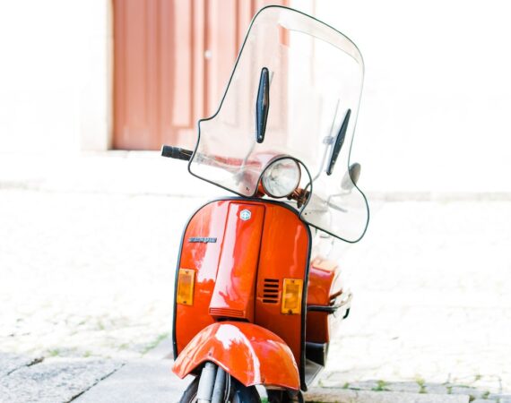 photo 1509969525999 ab875043f0b7