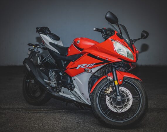 photo 1562555129 18ad0d559d90