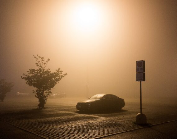 車貸必要文件詳解:完善準備才能順利取得車貸 3 photo 1578996963523 b4897eebccd3