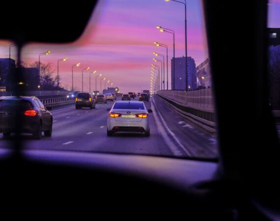 photo 1586377403109 cbd5fcd12c4b