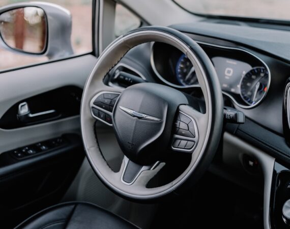 車貸放款時間比較:各大銀行放款速度詳解 6 photo 1623372090464 c9481c05dd71