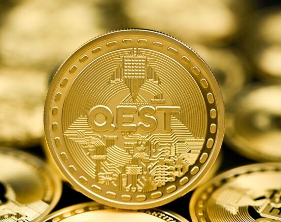 photo 1645603835969 c7b82884dd6a