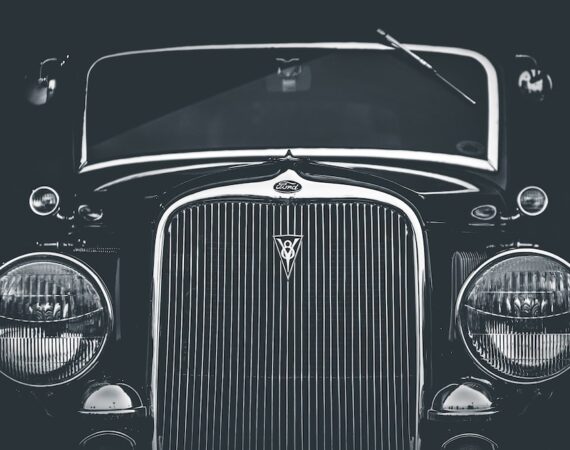 photo 1534196837746 0f4dbab0ce98