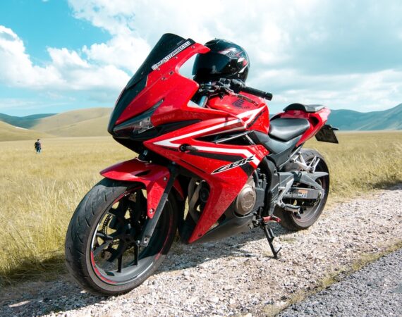 photo 1562494909 83a5835eaca5