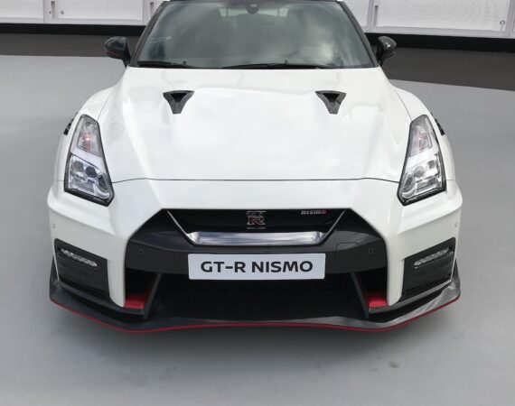 photo 1601255441830 57bc5c1efe2d