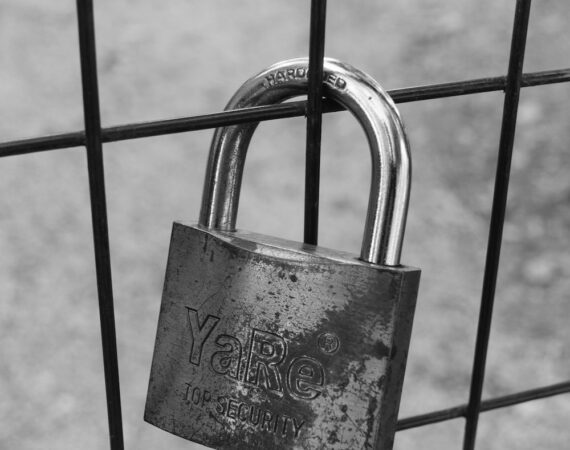 選擇適合您的機車貸款期限:風險及回報評估 6 photo 1605003823507 22247a88bf4d