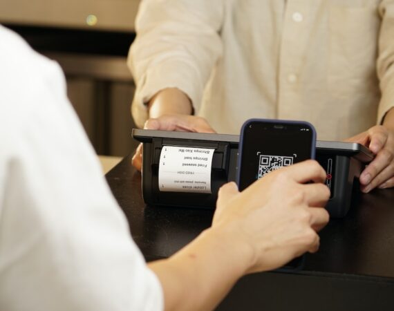 探索機車貸款期限對利率和月付款金額的影響 10 photo 1658282513894 612835eb44e4