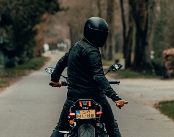 機車貸款期限延長vs縮短:哪一個對你更划算? 1 photo 1585640120759 e47f0048cbf3