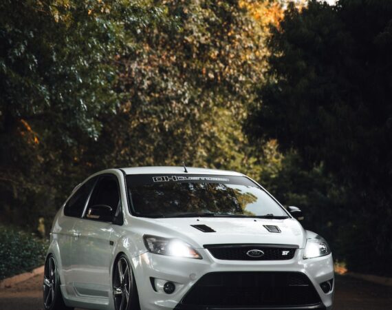 長短期汽車貸款期限比較:如何選擇適合您的還款計劃 6 photo 1615458690843 585abb71646e