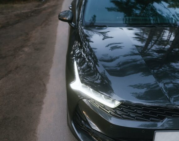 選擇適合你的車貸利率調整方式:考量因素與技巧 2 photo 1620414690737 d86ffafae70f