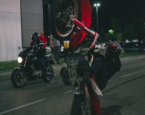 photo 1627107674442 665797c72467