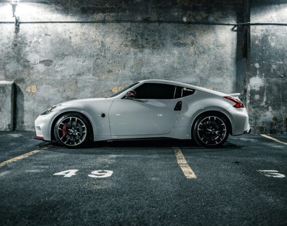 理解汽車貸款前期費用:評估成本並做出明智選擇 1 photo 1593142871910 2a967580ecdc