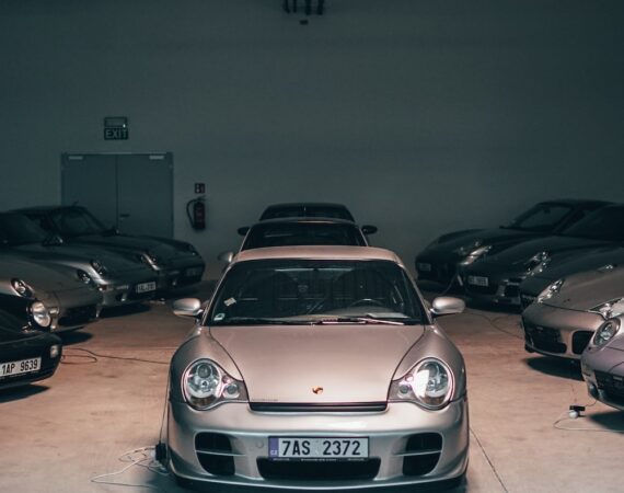 五個常見的汽車貸款詐騙陷阱及如何回應 1 photo 1602949159536 4bfce4353203