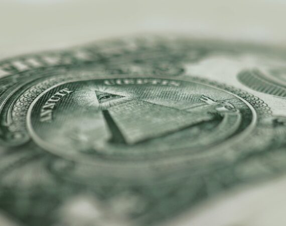 photo 1538585935040 2955aff6ffc9