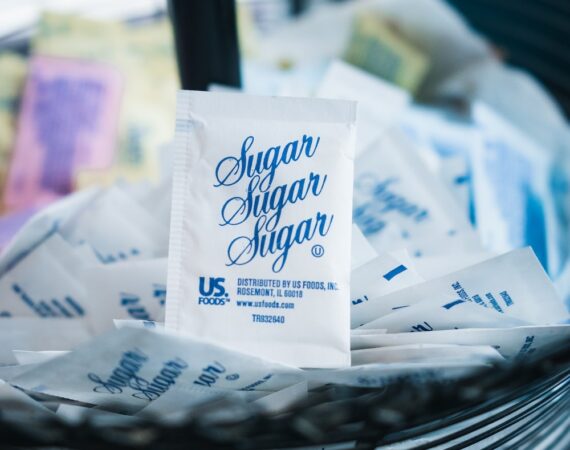 photo 1585352608223 3008052896c9