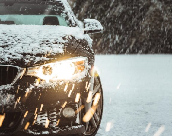 photo 1609603753410 f67206a64e80