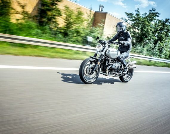 重要的機車二手貸款金額分析:選擇最合適的財務選項 9 photo 1598547996002 eeb4fefe0b96