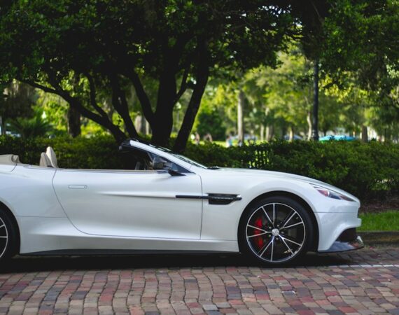 瞭解車貸評估價值對貸款申請的影響 8 photo 1469285994282 454ceb49e63c