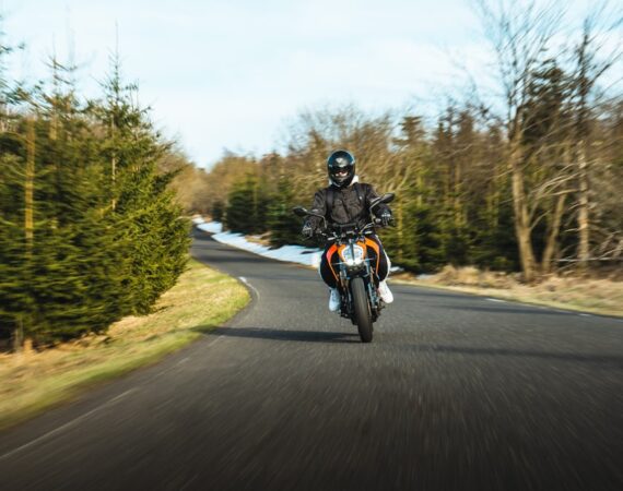 photo 1624535460536 4d3631ccea9c