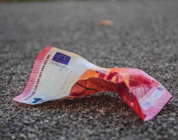 機車二手貸款金額的最佳選擇:一站式服務解析 6 photo 1532221768986 86ff47d87934