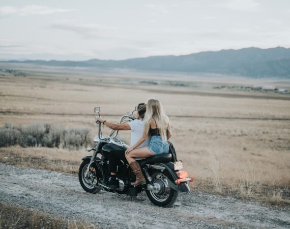 photo 1544147492 6cc485e3d9ee