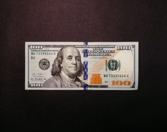 photo 1671469904691 be4a29950856