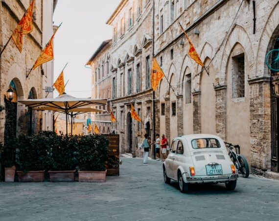 長期汽車貸款期限 VS 短期汽車貸款期限:利弊比較 2 photo 1551193418 2bd37e43a32b